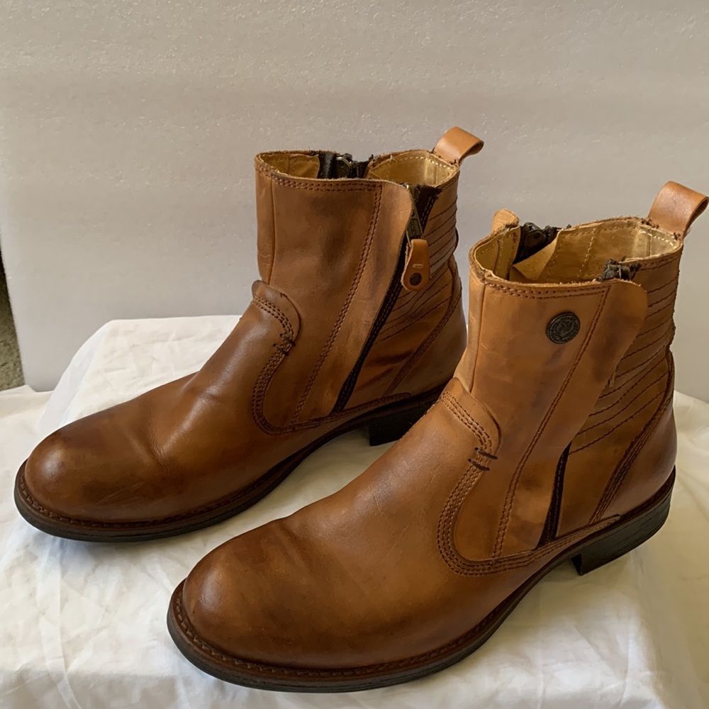 Steve Madden boots - Picture 2 of 9